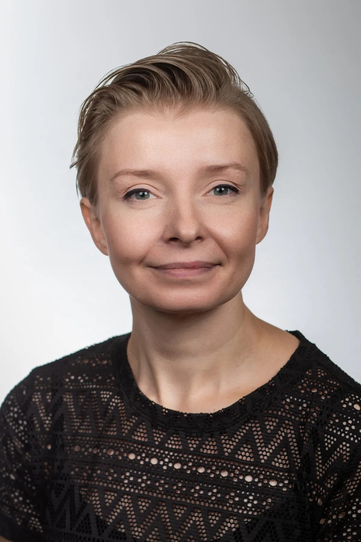 dr Alicja Pradela - prowadzący szkolenia GEOBID